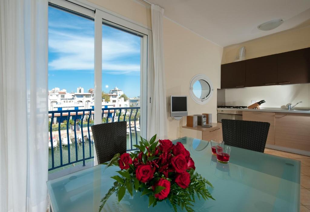 Portoverde Beach Apartments Misano Adriatico Exteriör bild