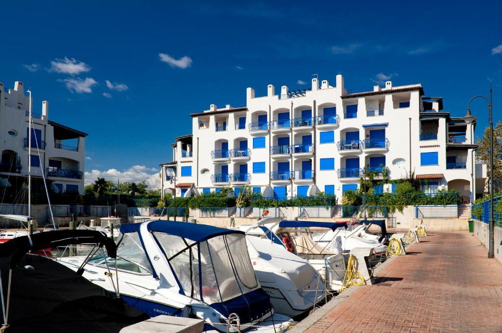 Portoverde Beach Apartments Misano Adriatico Exteriör bild