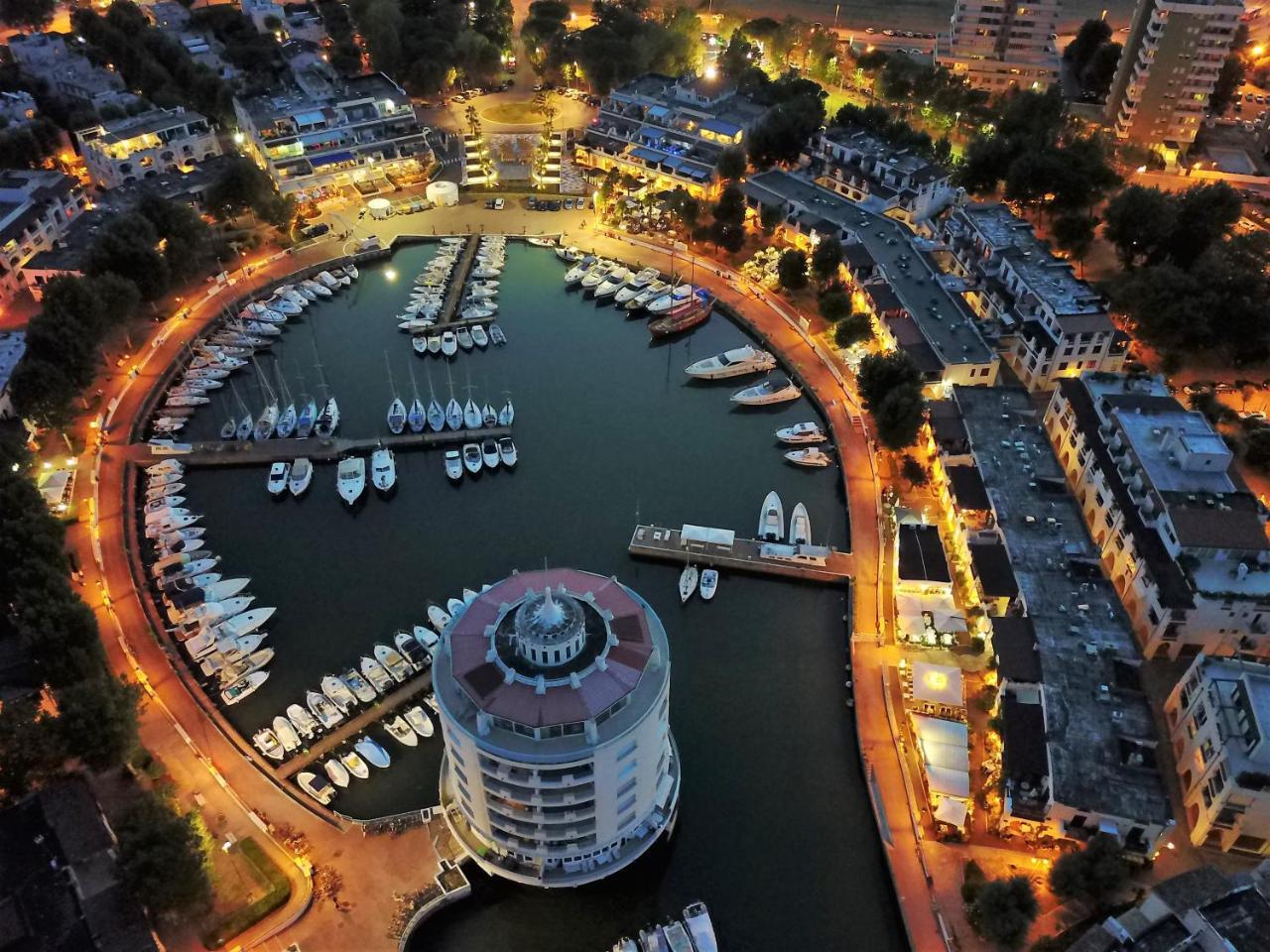 Portoverde Beach Apartments Misano Adriatico Exteriör bild