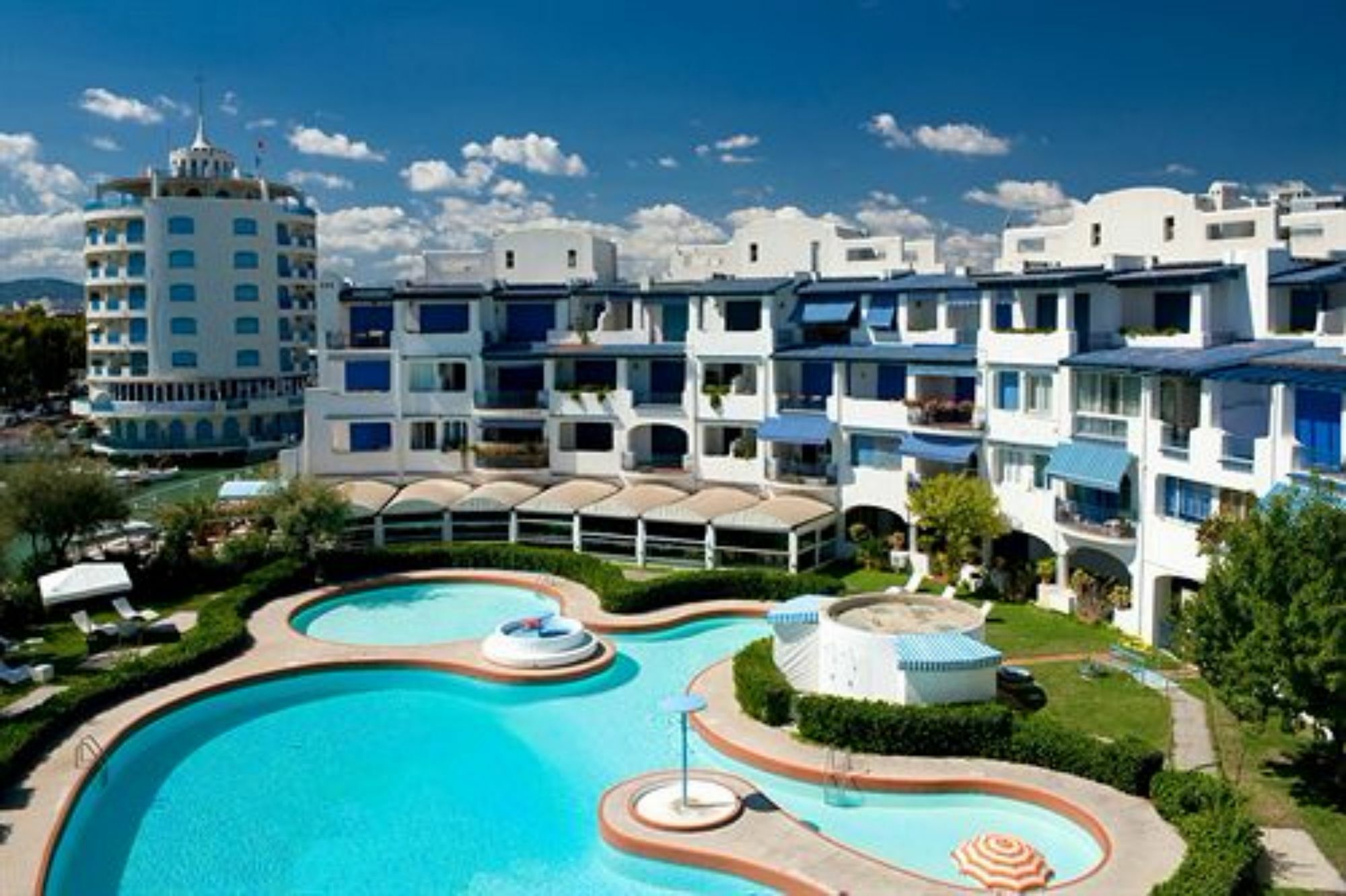 Portoverde Beach Apartments Misano Adriatico Exteriör bild
